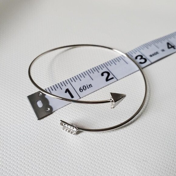 Arrow Stacking Layering Arm Jewelry Bangle - Picture 4 of 6